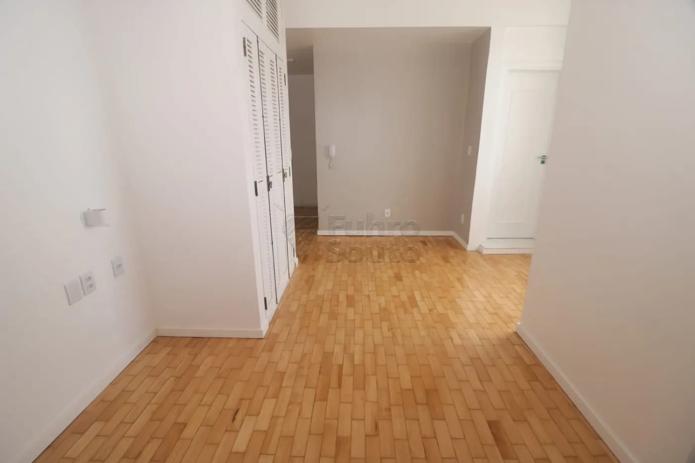 upgqj4-pelotas-apartamento-padrao-centro-19-04-2026_15-58-09-69e525c107336.webp