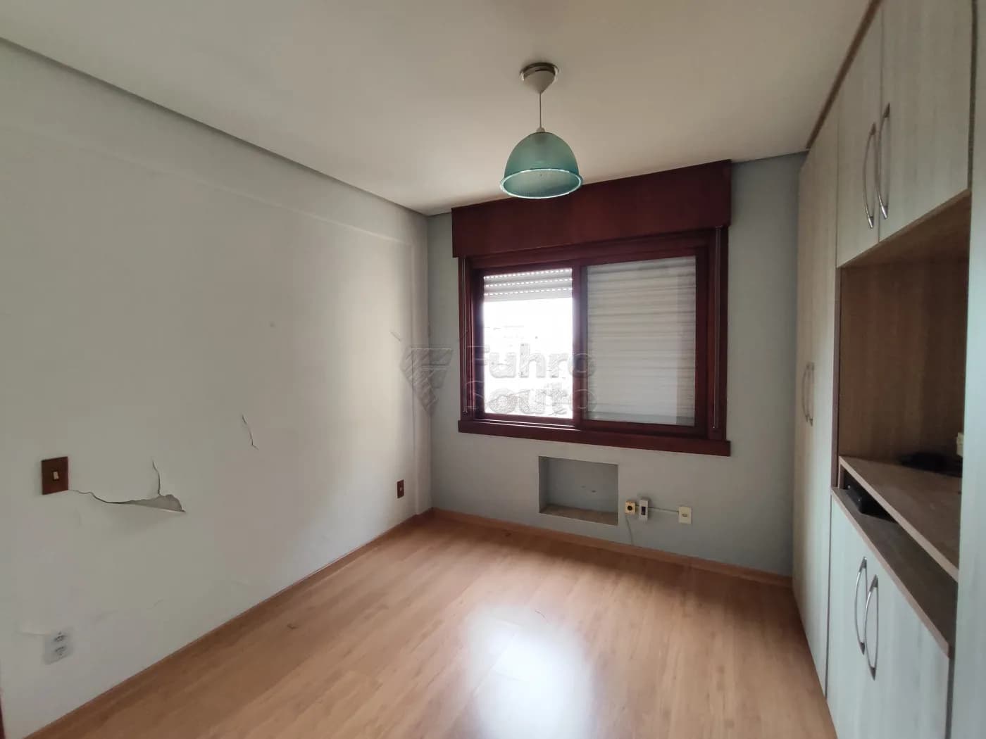 urloo8-pelotas-apartamento-padrao-centro-02-06-2026_12-43-23-6a1efa1bde0a7.webp