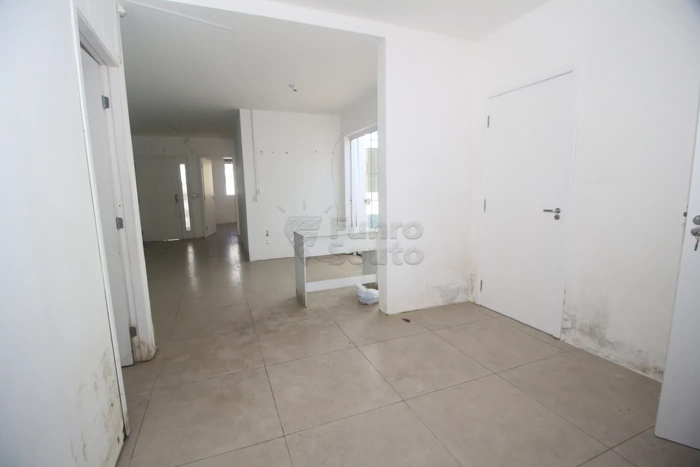 ut80q-pelotas-comercial-casa-centro-29-04-2025_00-08-39-6.webp