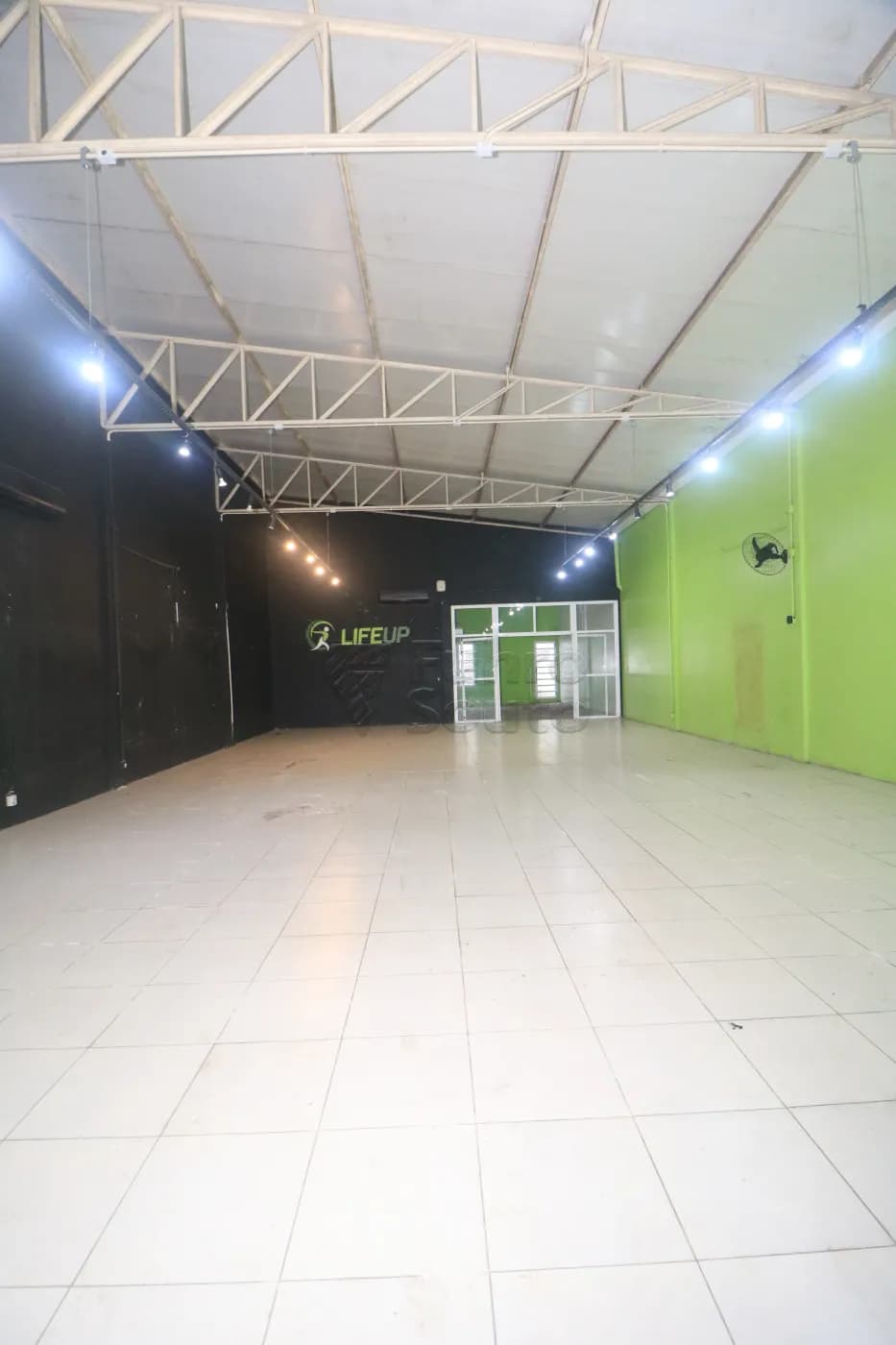 uwoh8m-pelotas-comercial-predio-centro-16-07-2026_01-33-02-6a585efe395d3.webp