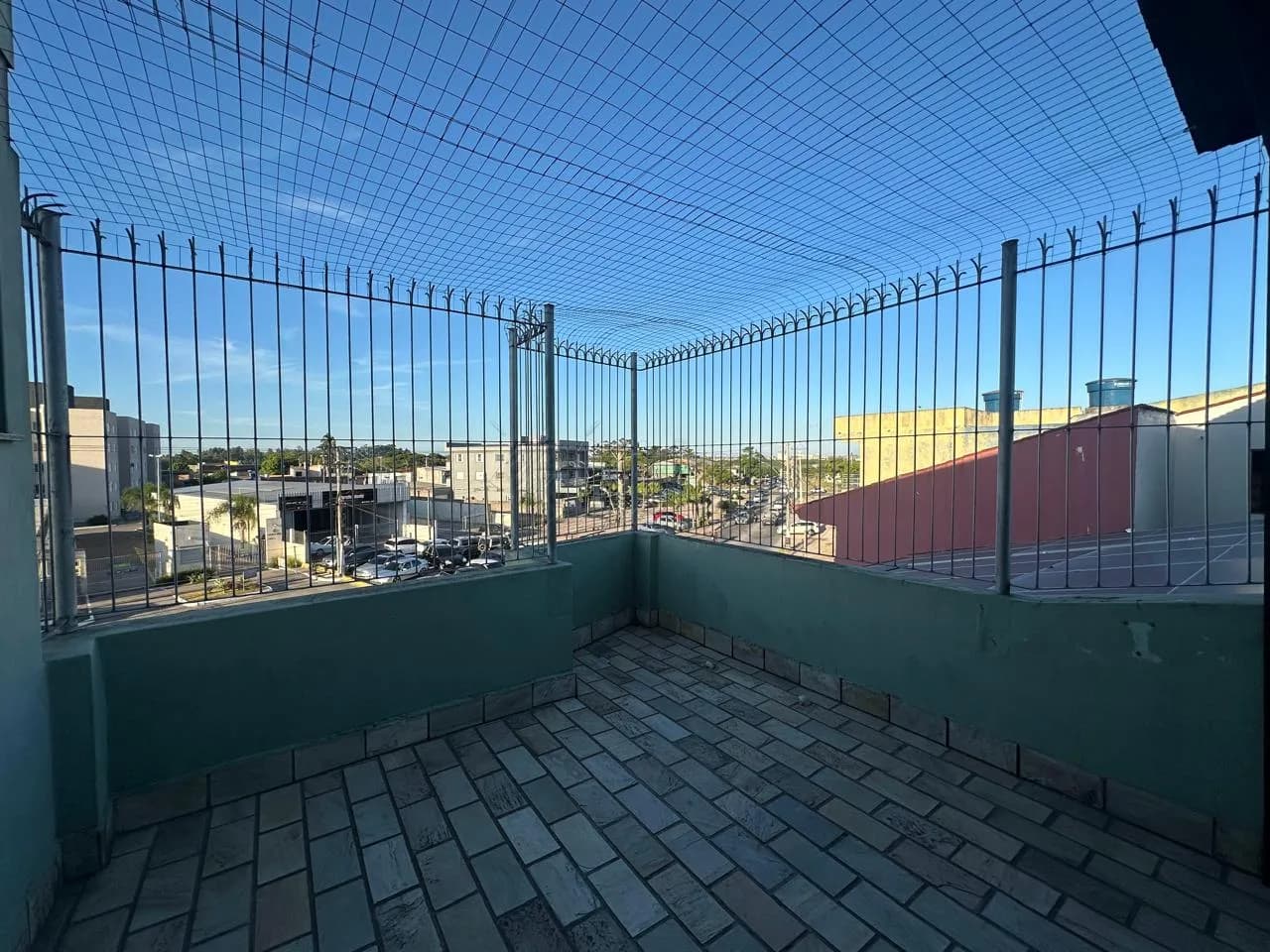 uxl388-pelotas_comercial_predio_fragata_28-04-2026_09-46-48_23.webp