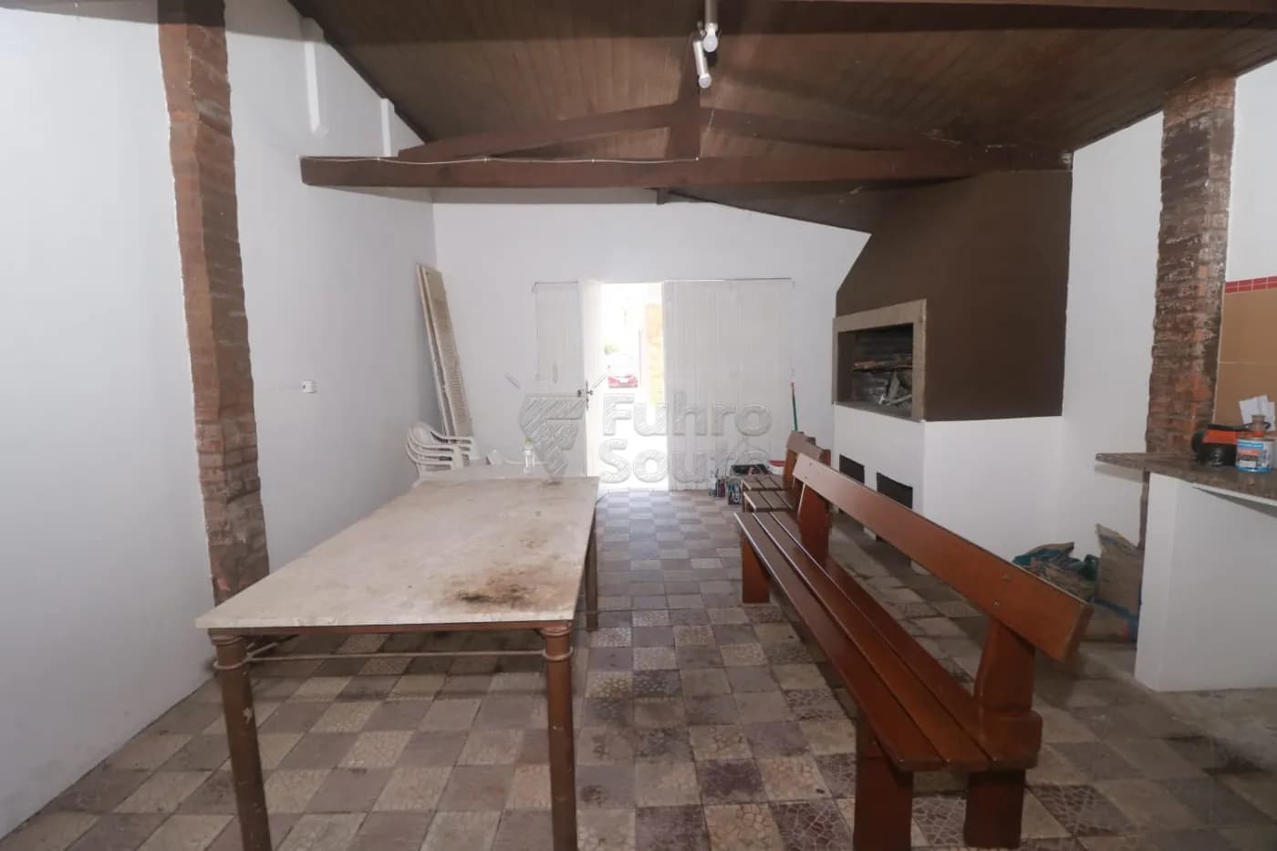 uytoe-pelotas-casa-padrao-laranjal-04-12-2025_17-09-45-8.webp