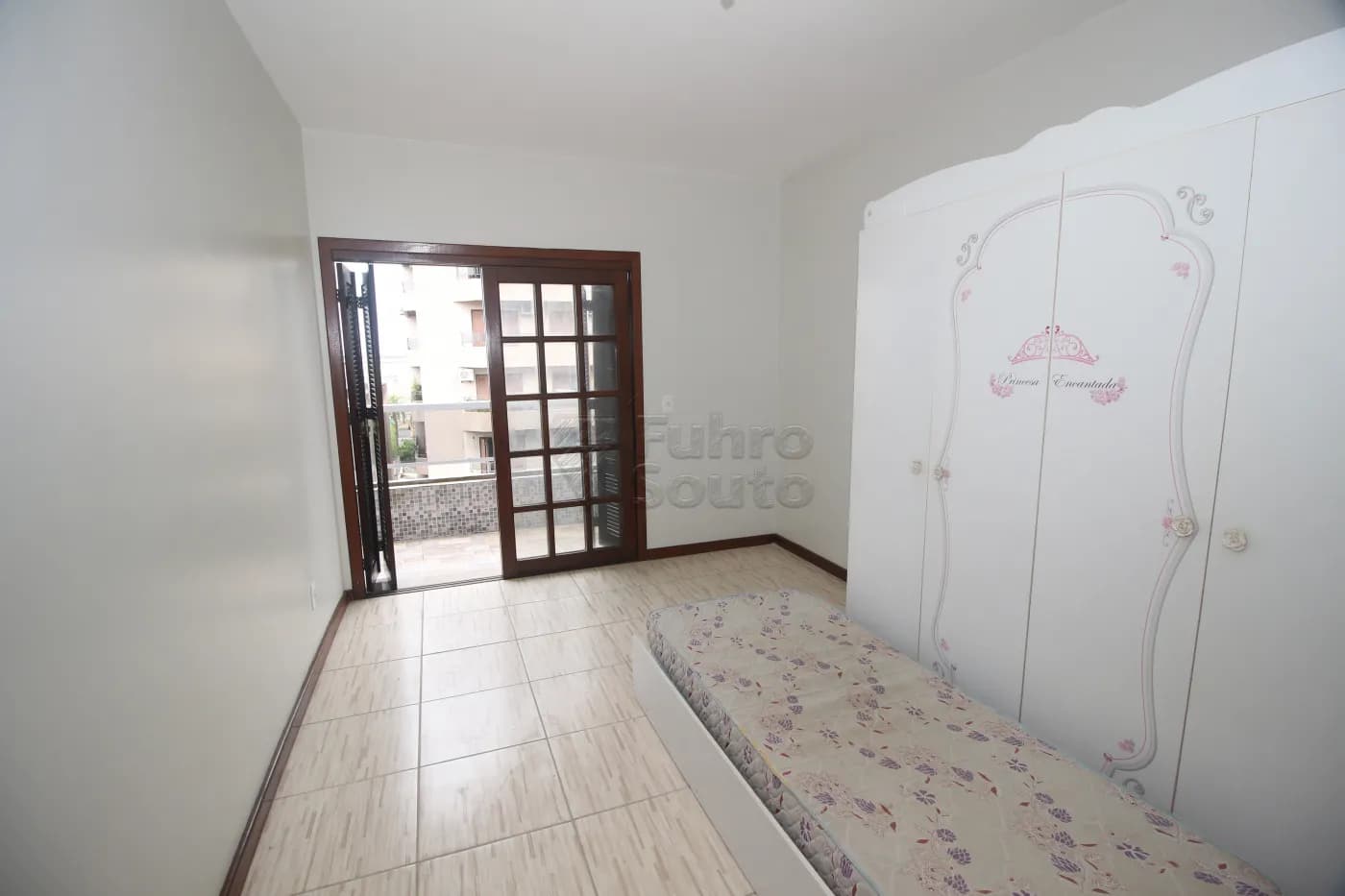 uzbh69-pelotas-apartamento-fora-de-condominio-centro-02-04-2025_09-01-26-8.webp