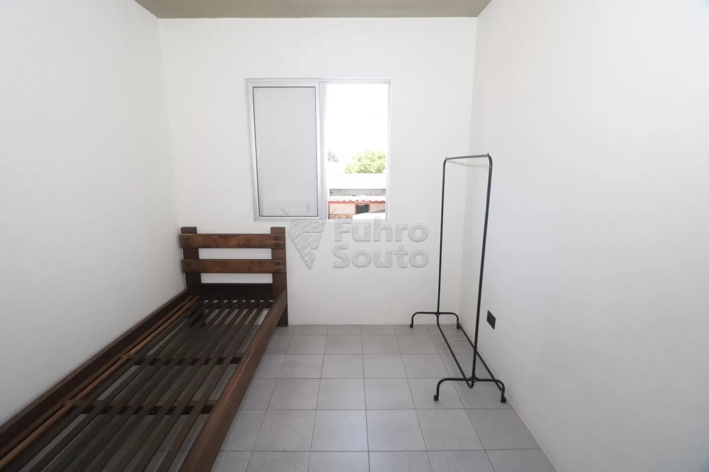 uzrc3a-pelotas-apartamento-padrao-centro-03-02-2026_23-15-29-6982abc16d3c4.webp