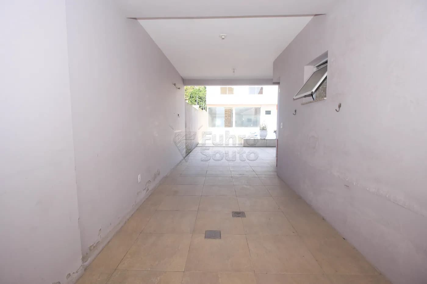 v01yer-pelotas-casa-padrao-fragata-13-11-2025_09-27-32-48.webp