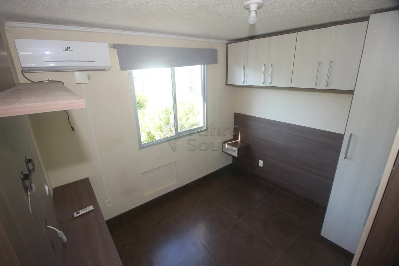v3j6a-pelotas-apartamento-padrao-fragata-03-05-2025_21-37-20-21.webp