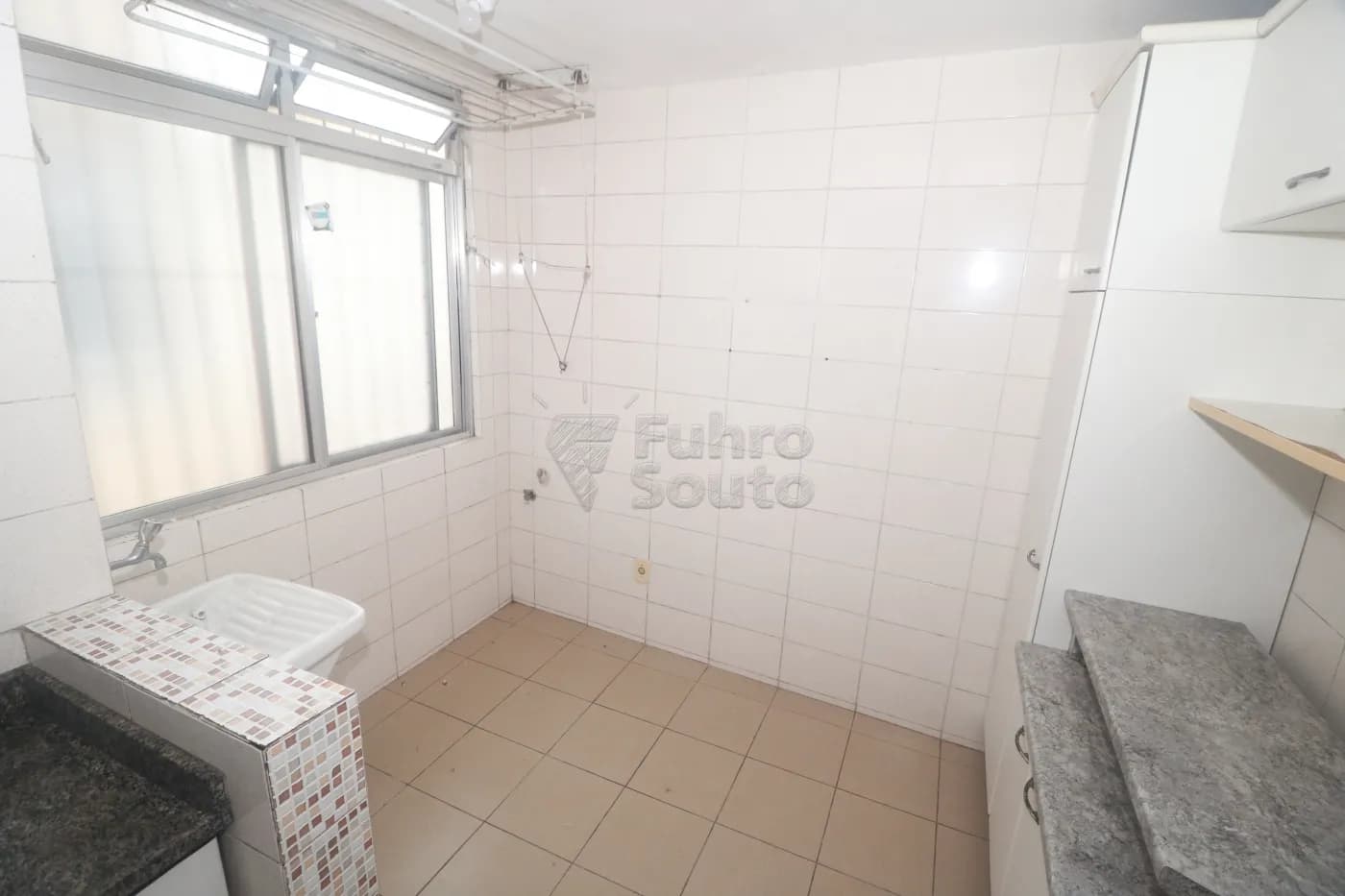 v3uves-pelotas-apartamento-padrao-centro-07-05-2026_21-30-06-69fd2e8e9e2e5.webp