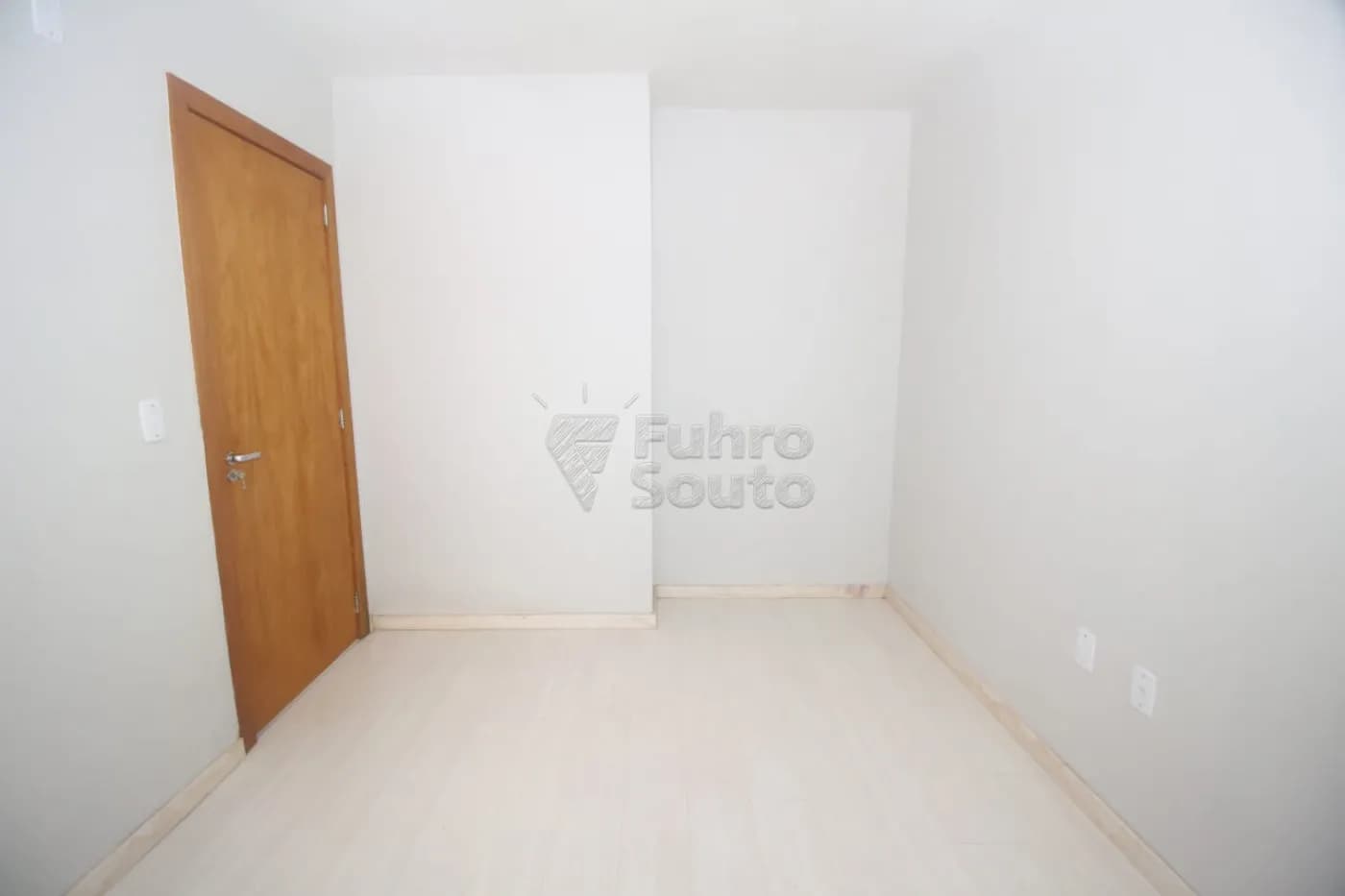 v9uchp-pelotas-apartamento-padrao-centro-25-07-2025_09-01-52-8.webp