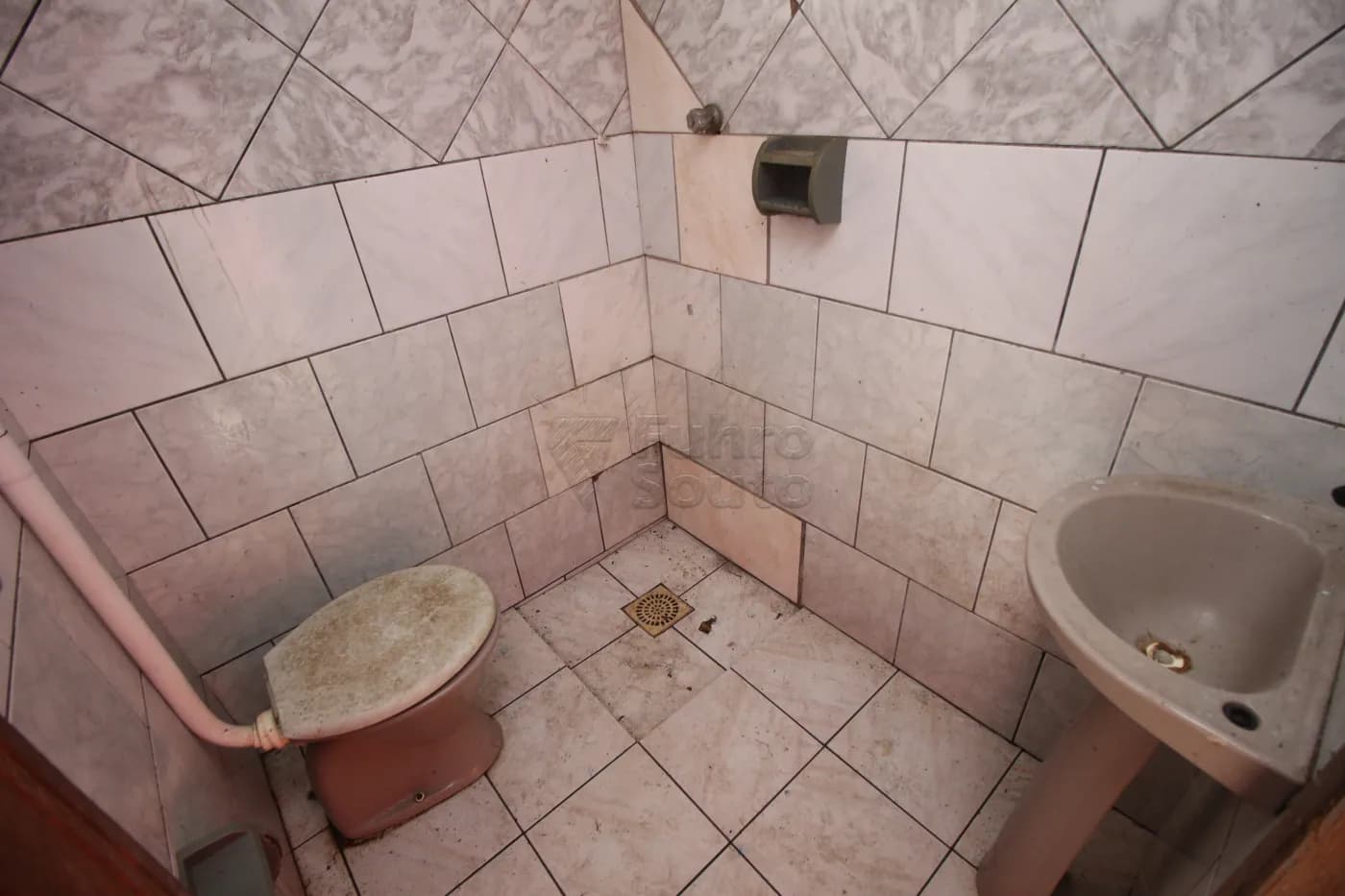 vdutn-pelotas-casa-padrao-fragata-06-05-2024_23-54-35-33.webp