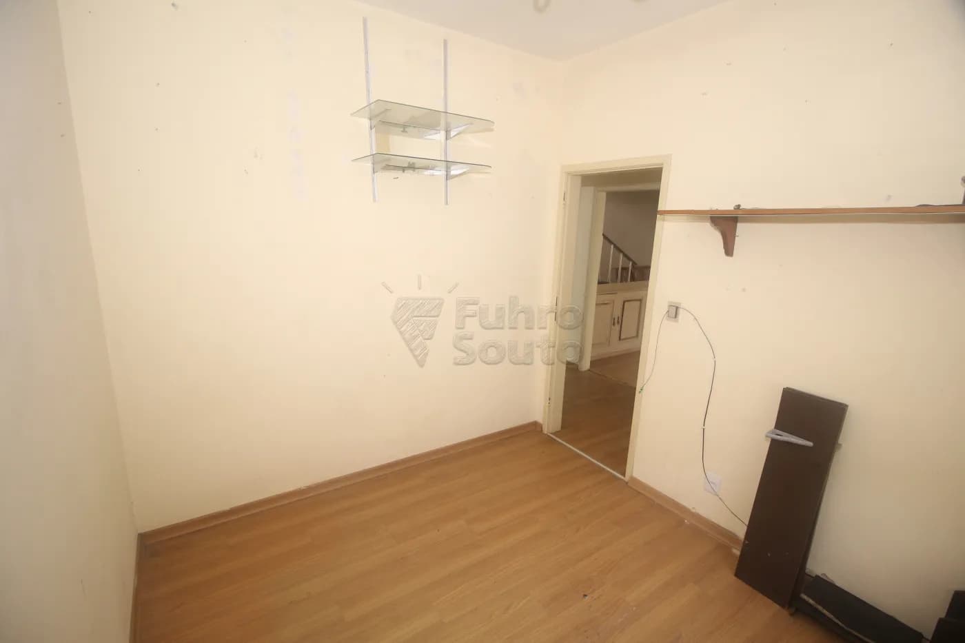 vfa2ur-pelotas-comercial-predio-centro-11-04-2025_00-21-35-14.webp