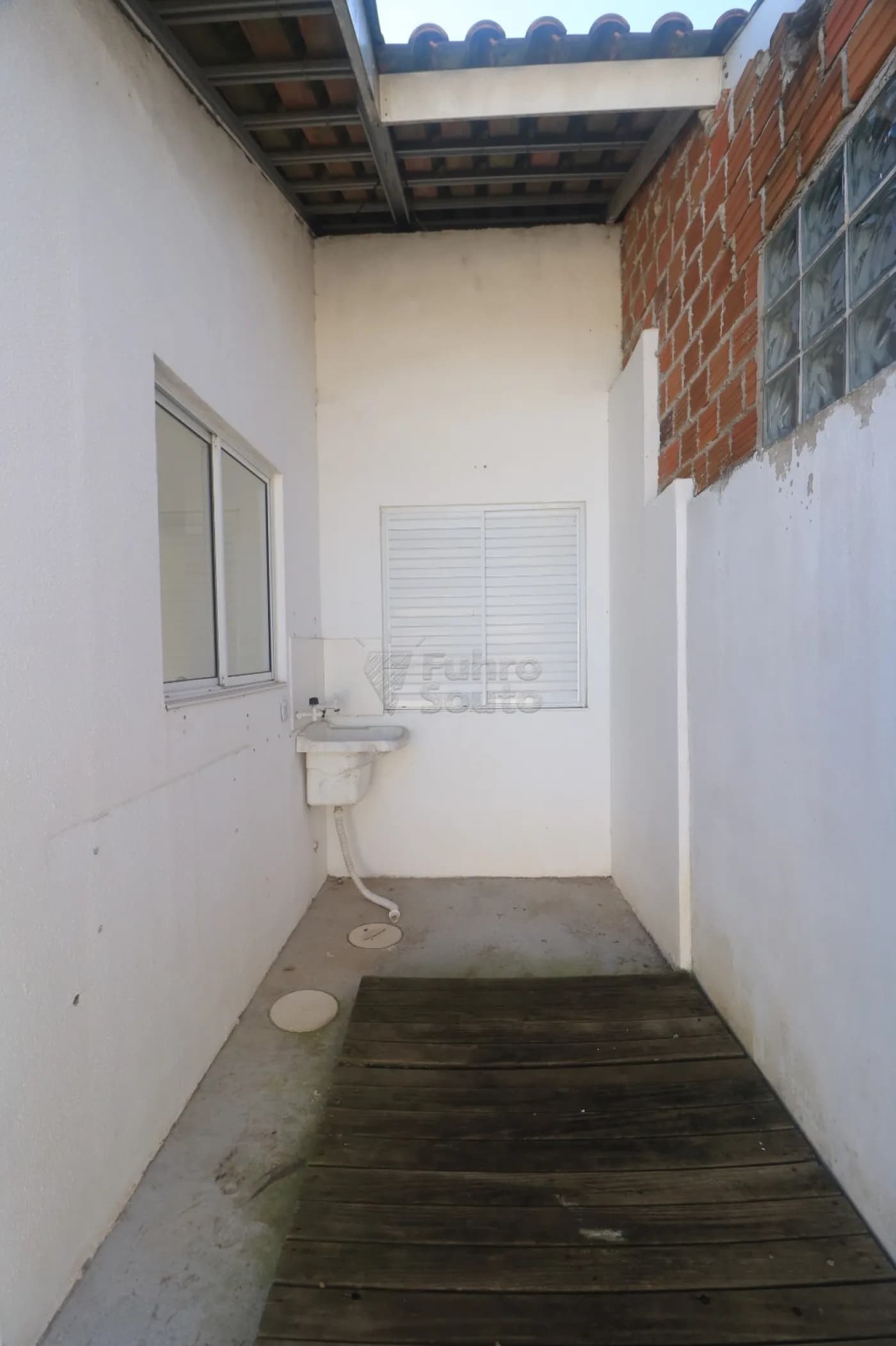 vfens8-pelotas-casa-condominio-areal-27-06-2026_14-36-05-6a400a05b99da.webp
