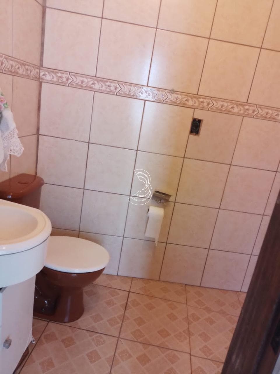 vh7eh-iM7p976iI37t2AzXijJ_1056264189afe6ea4f_jcxYmEzOGU5ZGRk_o_wm.jpg