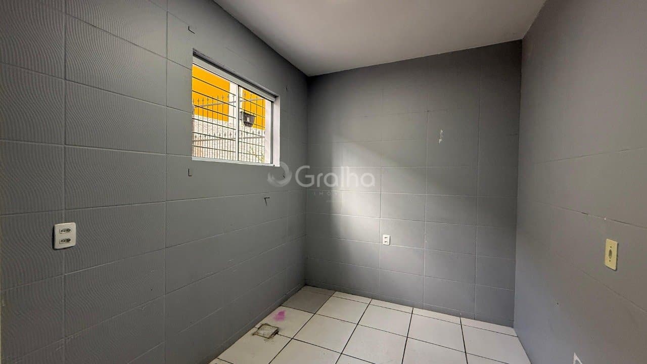 vhr4n5-iG6q94b4SC2oXEO21j1T_385516839fa292f31b.jpg