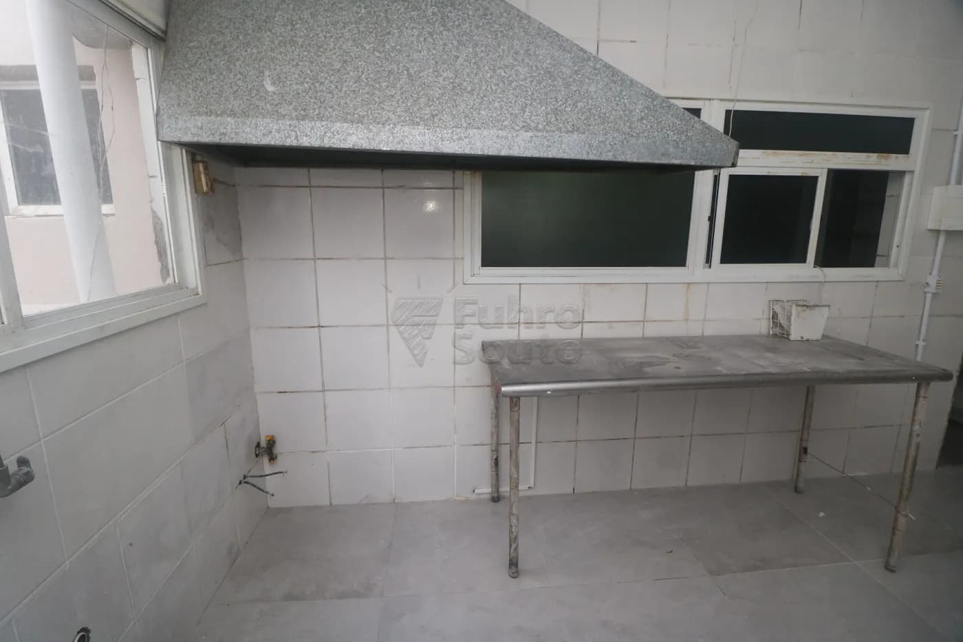 vhxfv5-pelotas-casa-padrao-centro-10-06-2026_22-52-58-6a2a14fa008c5.webp