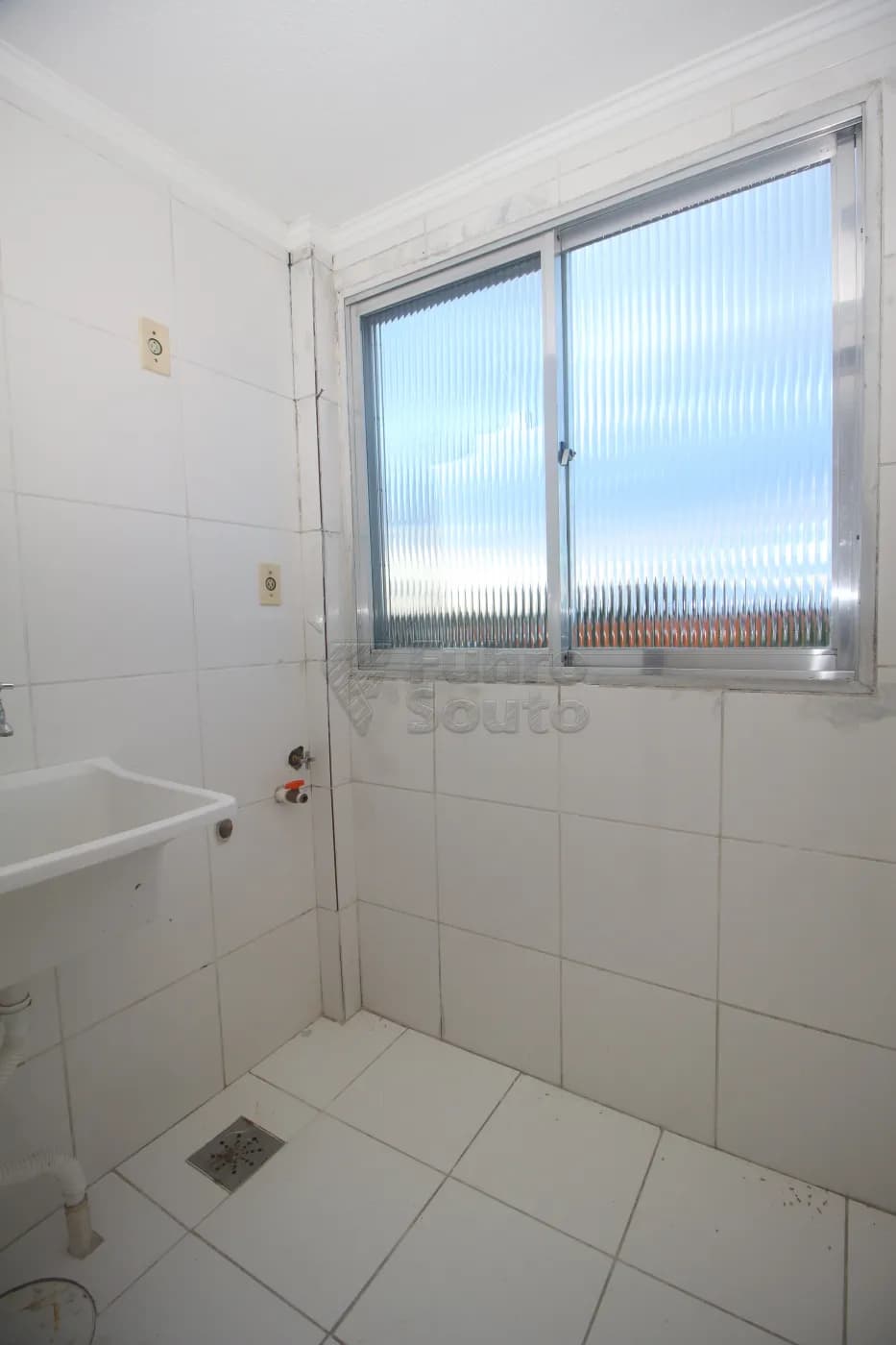 vlvpe-pelotas-apartamento-padrao-tres-vendas-04-10-2025_02-30-04-19.webp