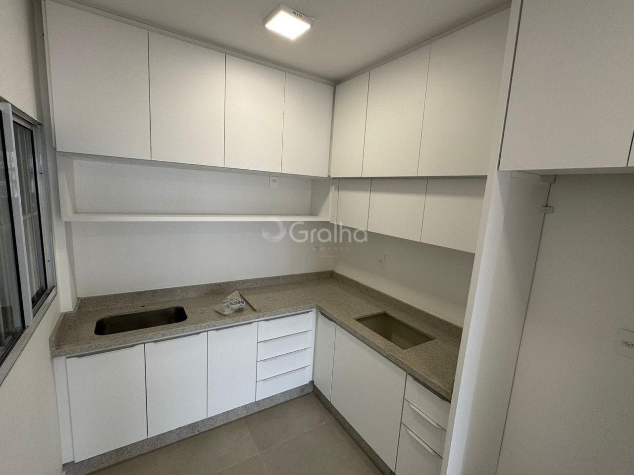 vo5zcg-i977Qk98K91H284c14Zf_38197681f638d37389.jpg