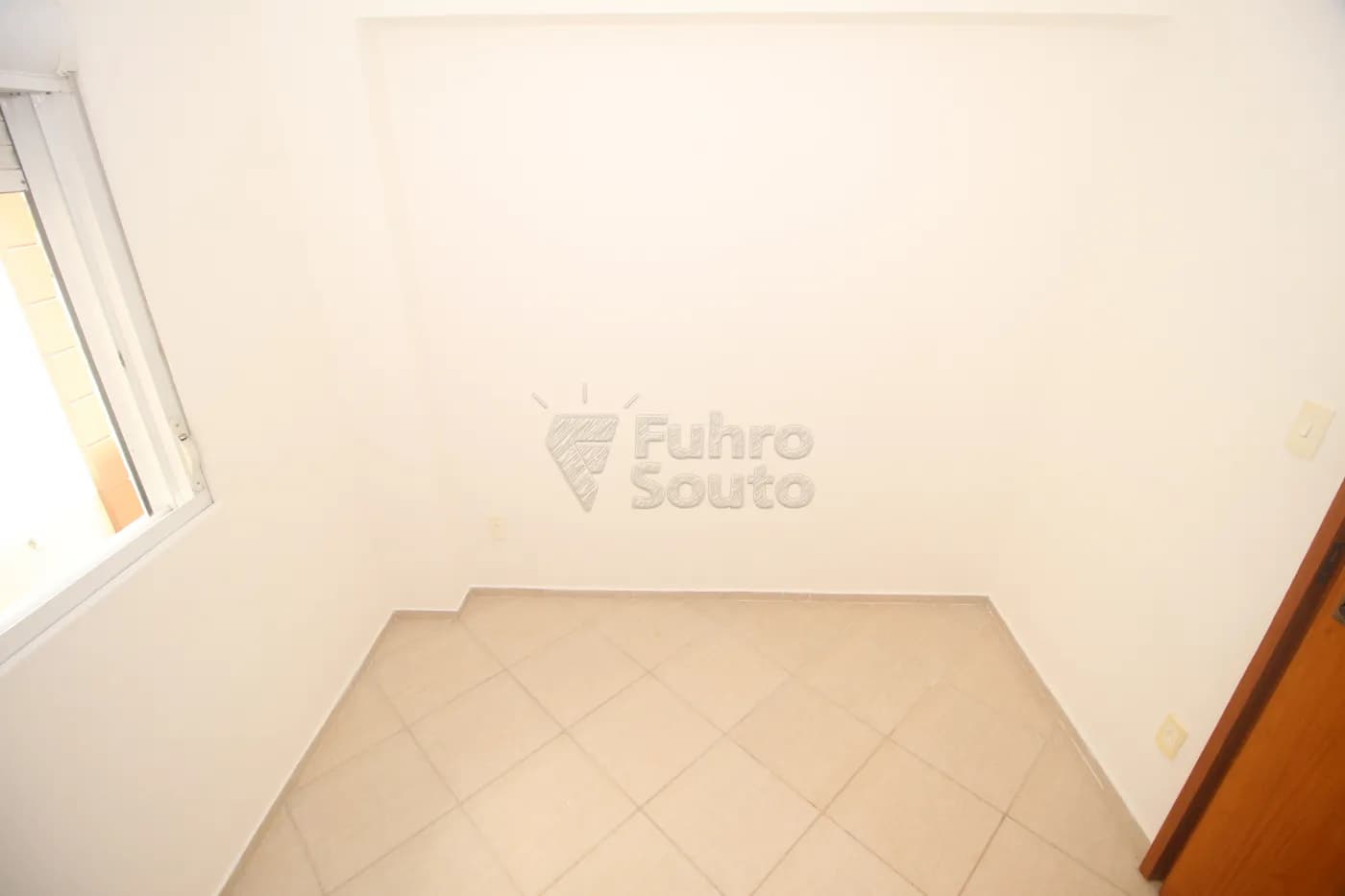 vq2br-pelotas-apartamento-padrao-centro-27-10-2025_22-33-25-12.webp