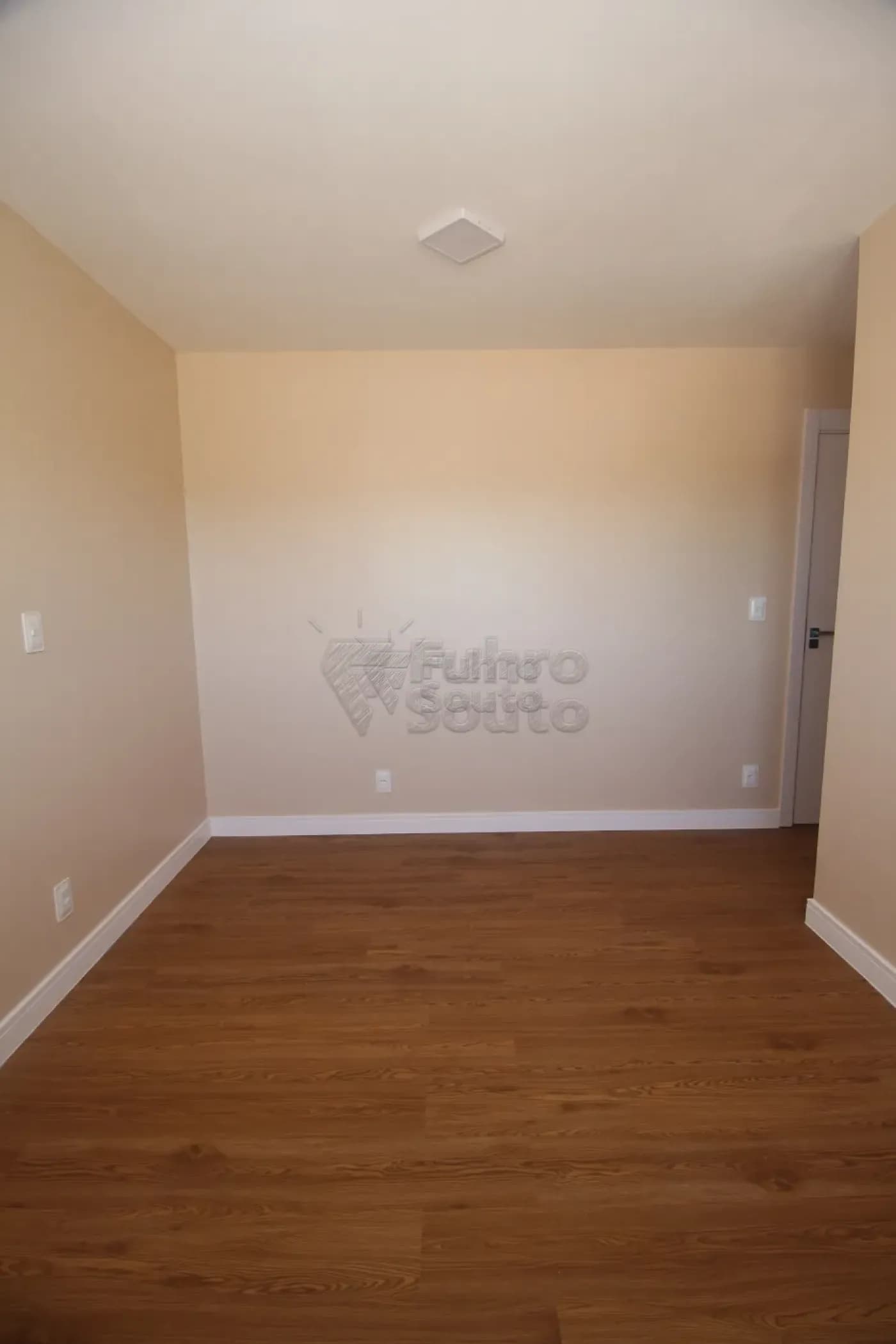 vqehi-pelotas-apartamento-padrao-sao-goncalo-20-12-2025_17-02-59-694700f32d812.webp