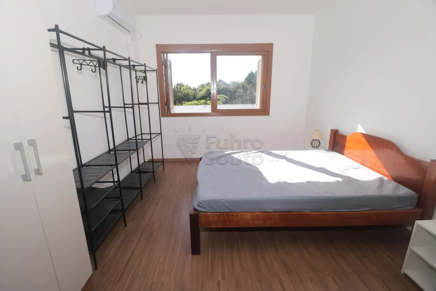 vr71sf-pelotas-casa-padrao-laranjal-22-05-2026_17-10-25-6a10b8314b617.webp