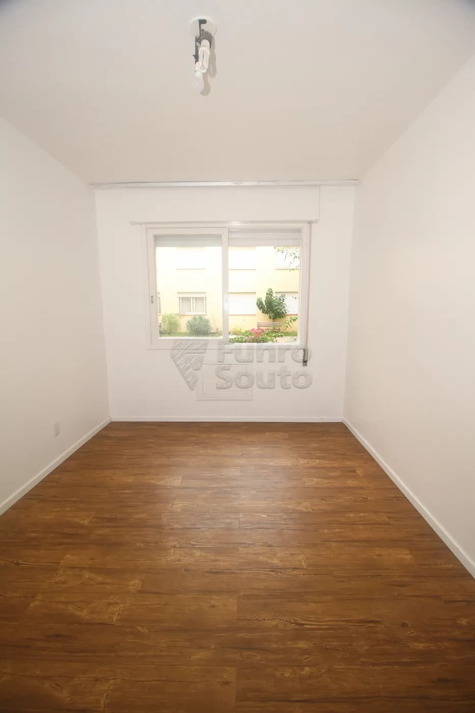 vrtwa-pelotas-apartamento-padrao-centro-15-04-2025_00-16-23-6.webp