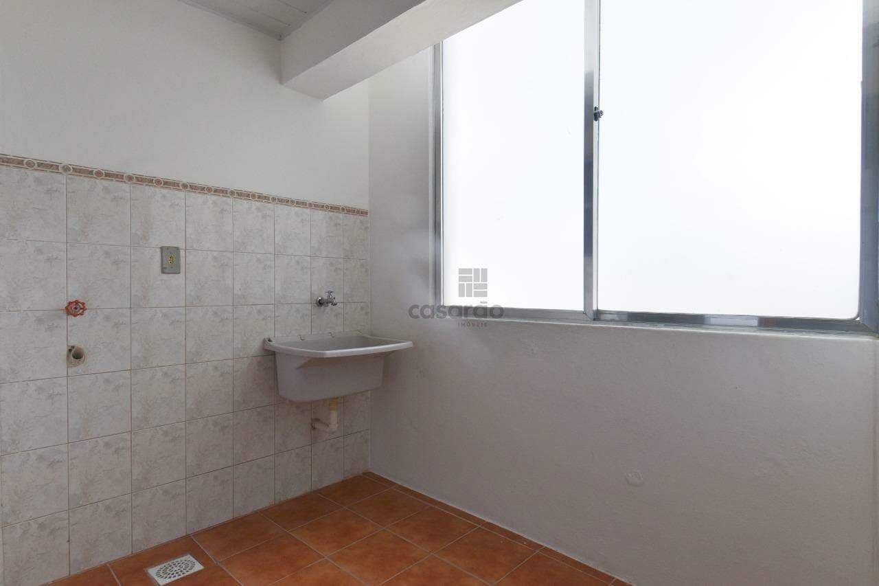 vtc37m-apartamento-2-quartos-no-pelotas-area-de-servico.jpg