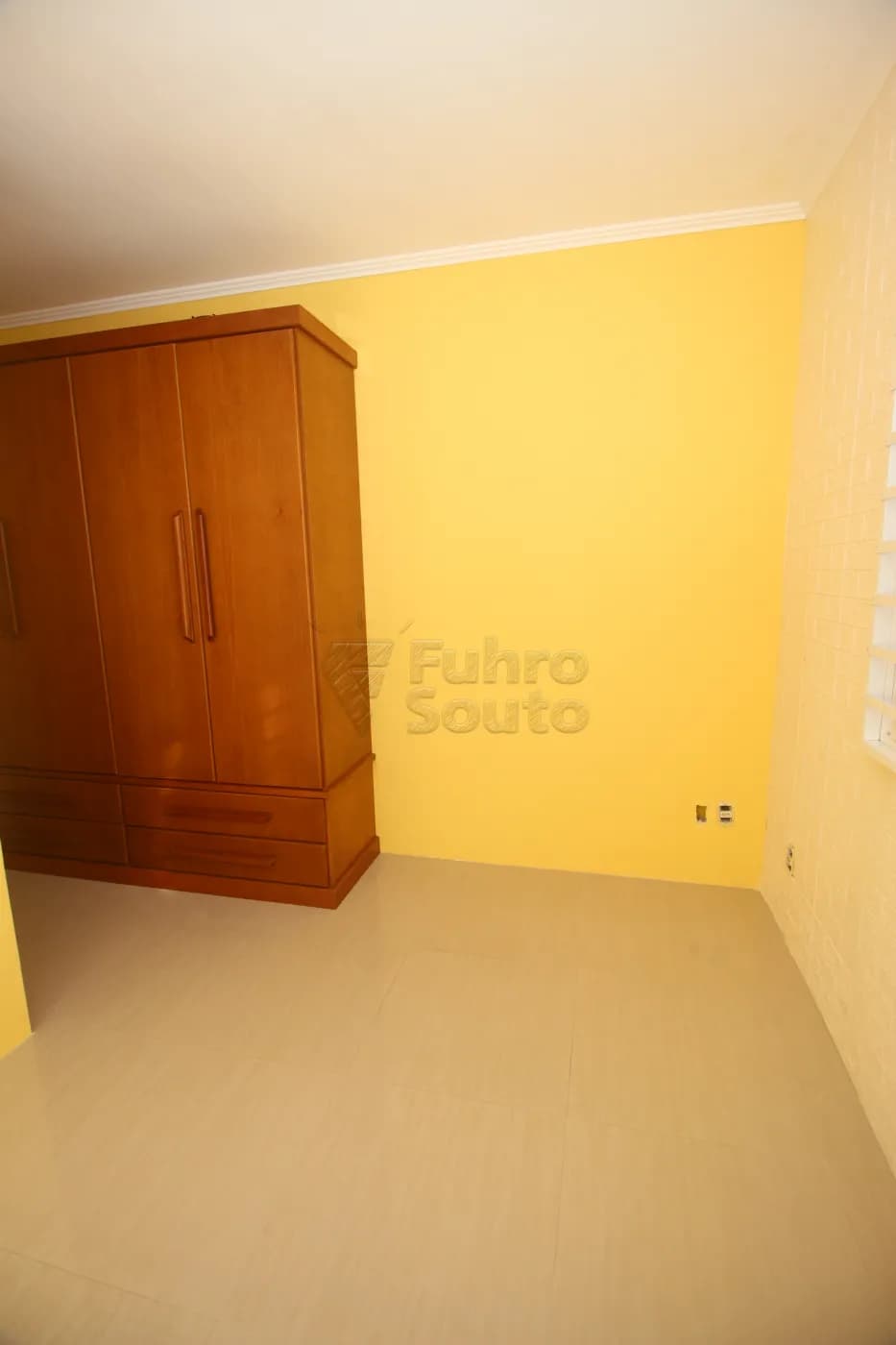 w2az1-pelotas-casa-condominio-tres-vendas-14-02-2025_23-39-23-12.webp