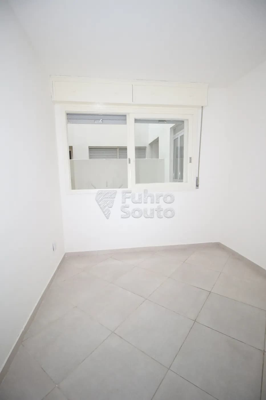 w4zw8k-pelotas-apartamento-padrao-centro-16-05-2024_23-36-08-9.webp