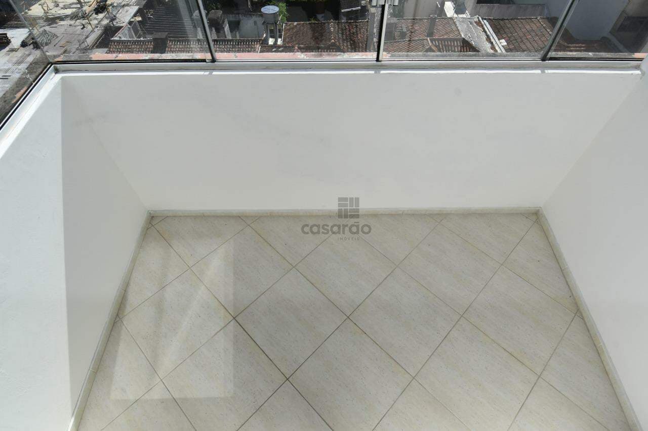 w82ib5-apartamento-2-quartos-no-pelotas-sacada.jpg