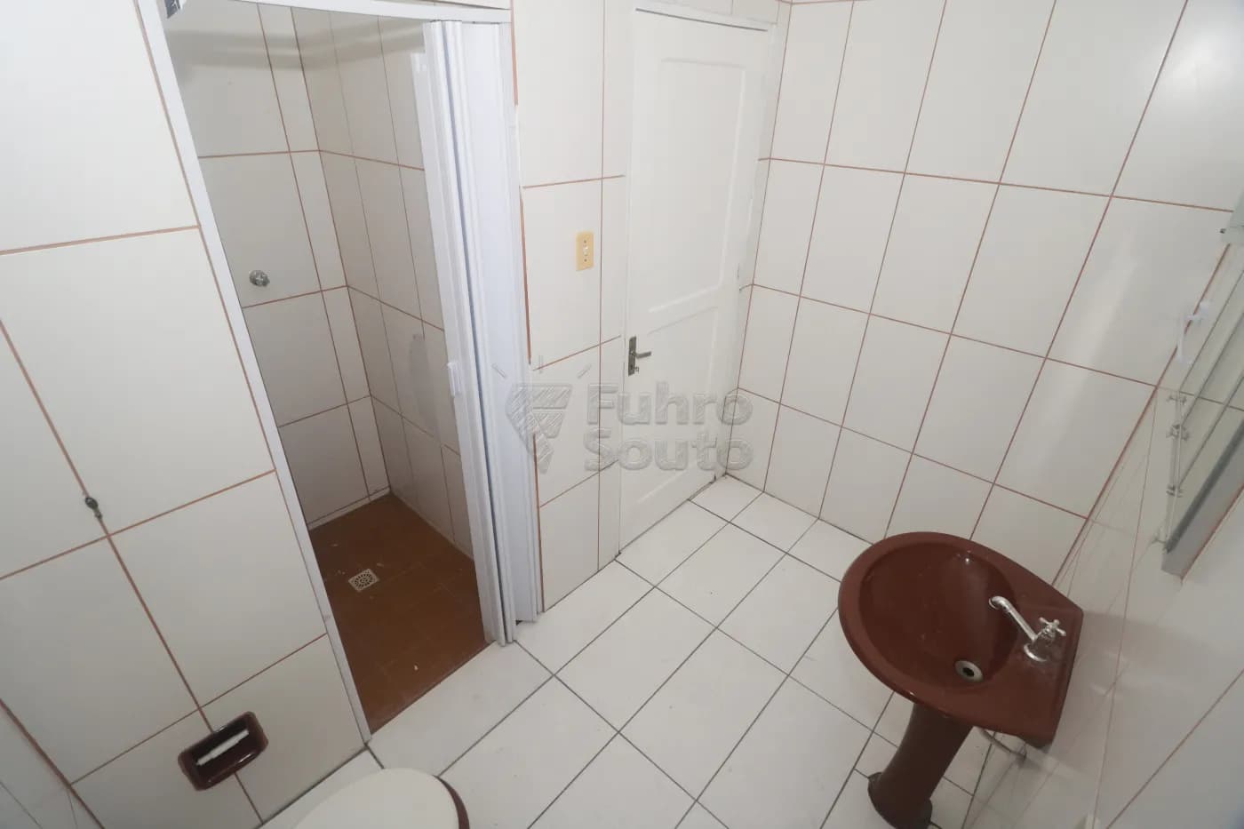 w8hmxc-pelotas-comercial-casa-centro-24-04-2026_23-28-36-69ec26d400eec.webp