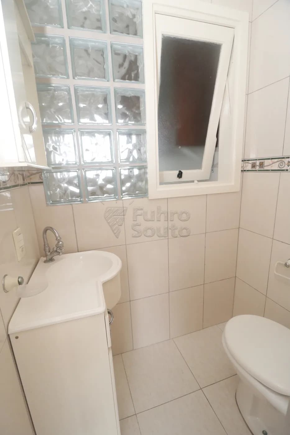 w90p9e-pelotas-apartamento-padrao-centro-18-03-2026_21-16-41-69bb40693bd8c.webp