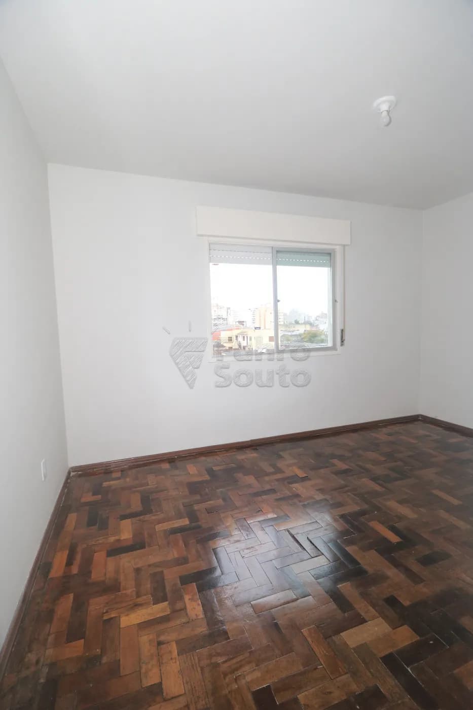 weg0re-pelotas-apartamento-padrao-centro-02-06-2026_23-56-26-6a1f97daad8f4.webp