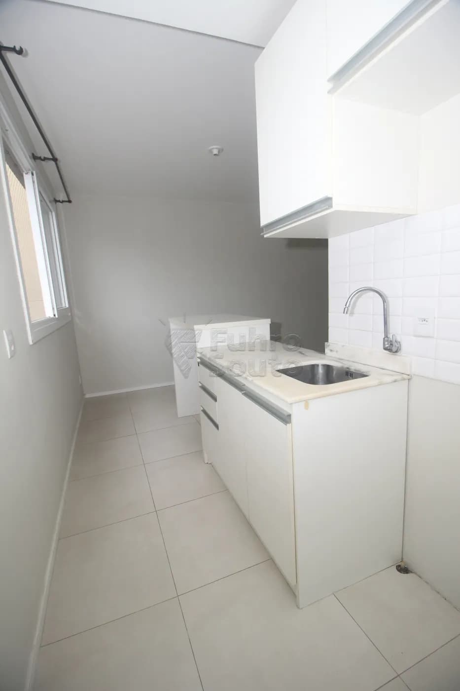 wfb2g-pelotas-apartamento-padrao-centro-15-06-2025_00-24-57-8.webp