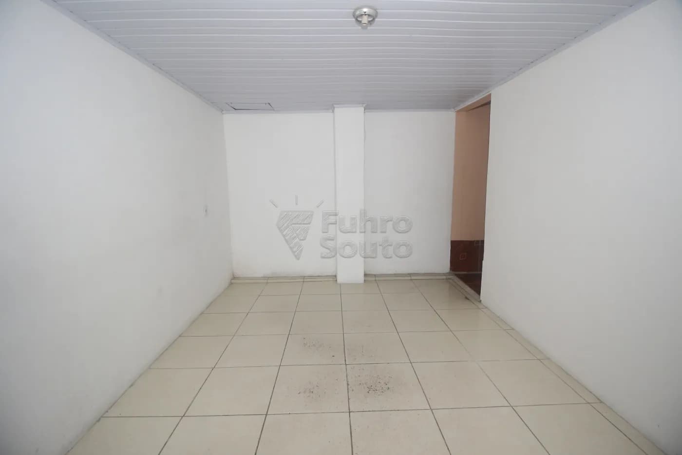 wfx0c9-pelotas-casa-padrao-centro-14-07-2025_23-09-15-16.webp