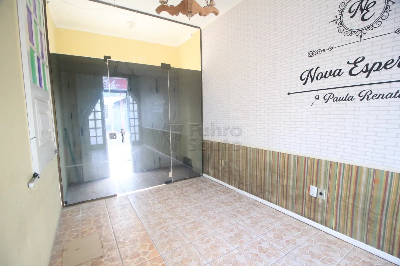 whqzlm-pelotas-casa-padrao-centro-22-01-2025_00-24-41-34.webp