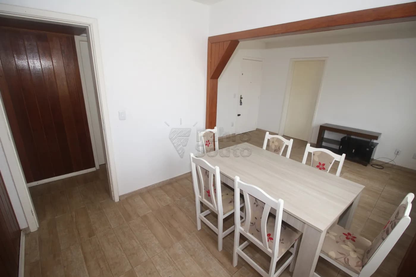 whsf-pelotas-apartamento-padrao-centro-10-08-2025_21-46-10-8.webp