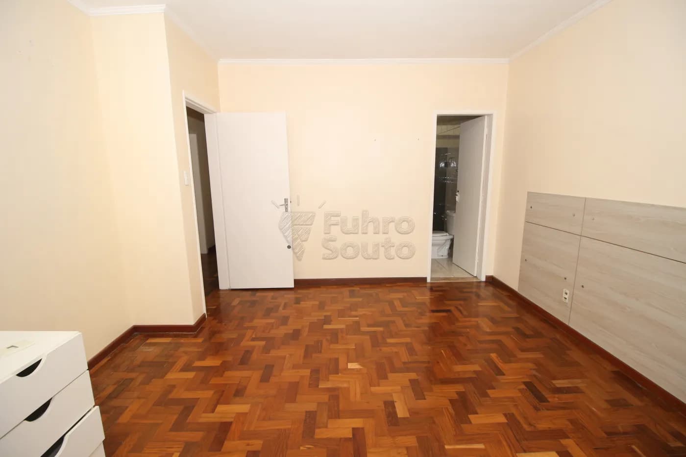 wll034-pelotas-apartamento-padrao-centro-18-10-2024_23-24-01-20.webp