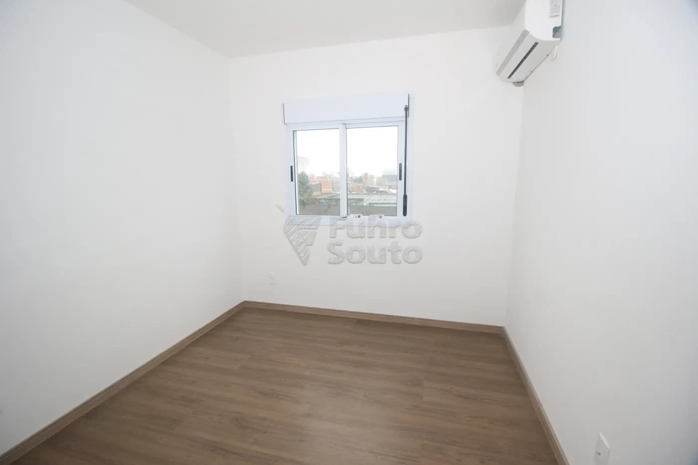 wo8369-pelotas-apartamento-padrao-fragata-03-09-2025_22-48-46-14.webp