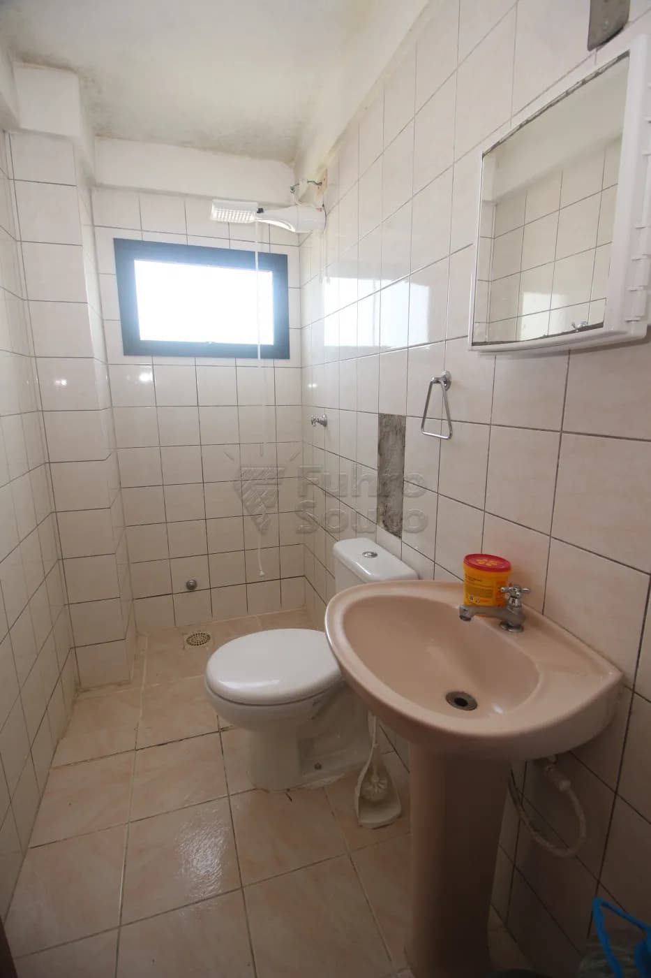 wqudj5-pelotas-apartamento-kitinete-centro-13-11-2025_22-59-17-9.webp
