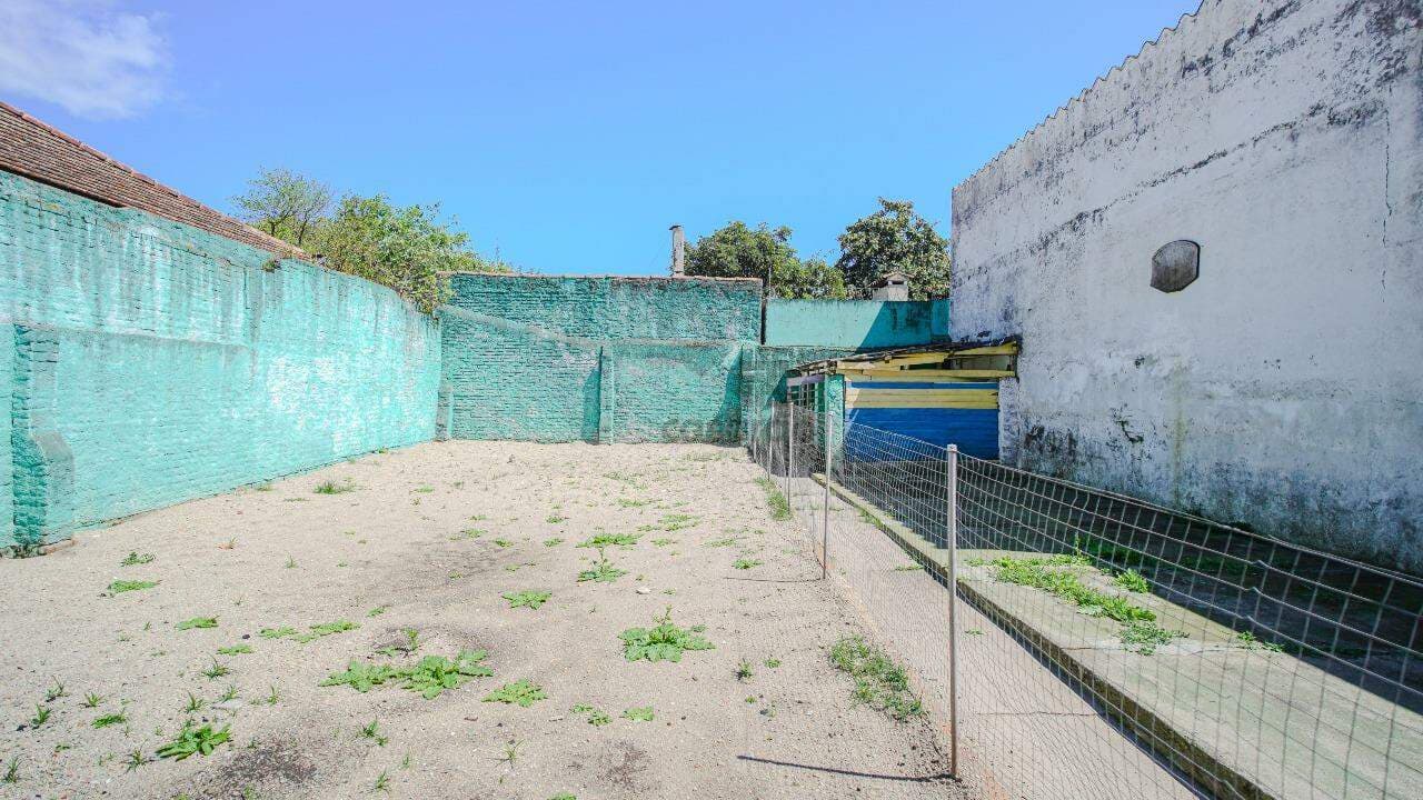 wv3rd-casa-comercial-4-quartos-no-pelotas-patio.jpg
