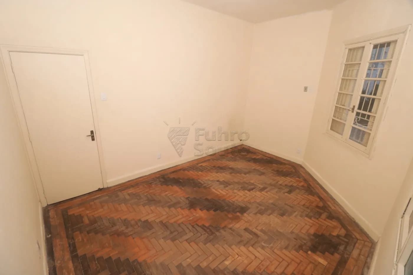 wy7ni5-pelotas-casa-padrao-centro-22-04-2026_10-18-33-69e8caa9e2dbb.webp