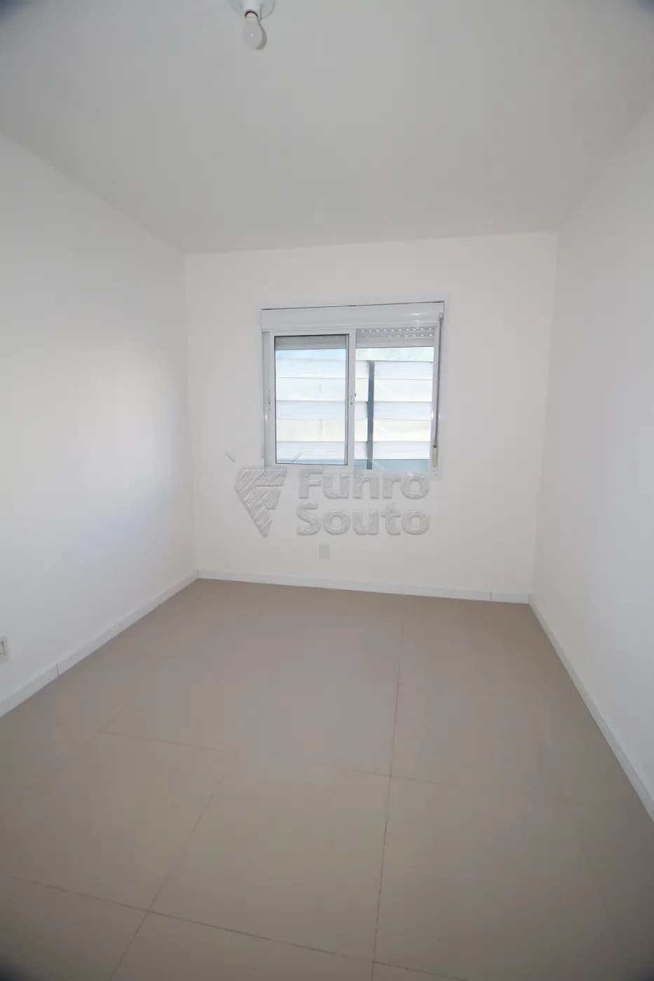 wyhzl5-pelotas-apartamento-padrao-areal-29-07-2024_23-30-55-14.webp