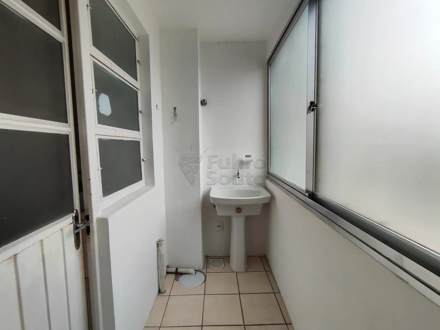 wzd80f-pelotas-apartamento-padrao-porto-04-07-2025_17-26-16-10.webp