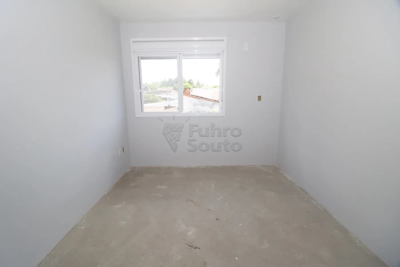 x52ps6-pelotas-casa-padrao-laranjal-23-01-2026_00-58-10-6972f1d29e47d.webp