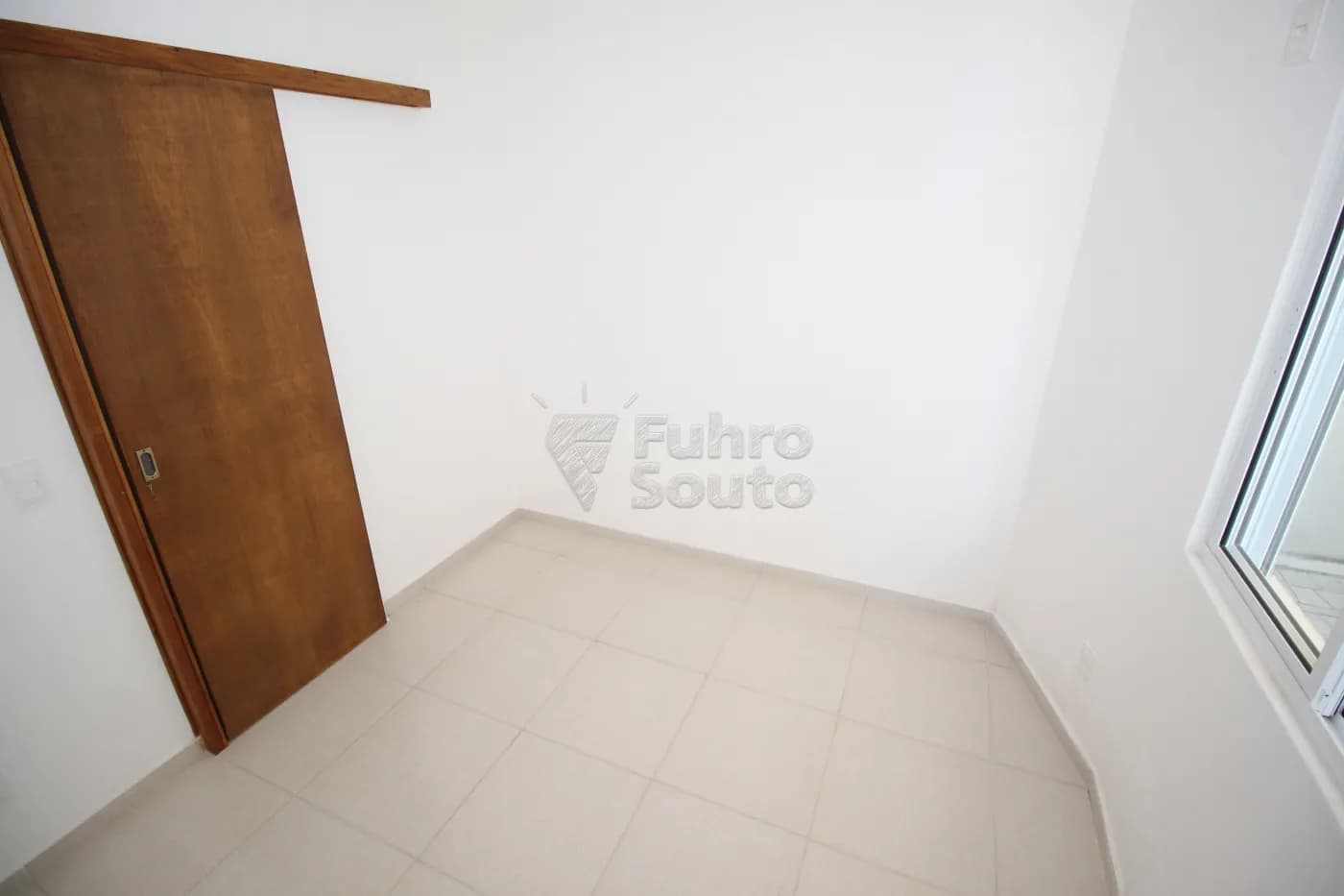 x6ypo-pelotas-apartamento-padrao-centro-28-05-2024_22-33-30-6.webp