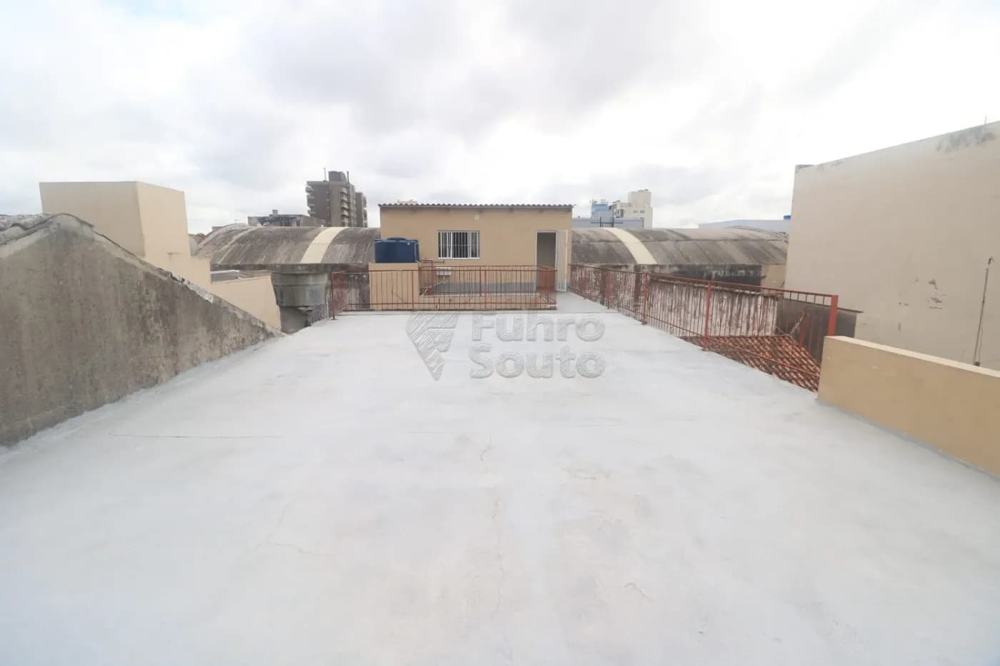 x7aol-pelotas-casa-padrao-centro-17-04-2026_17-45-22-69e29be208af4.webp