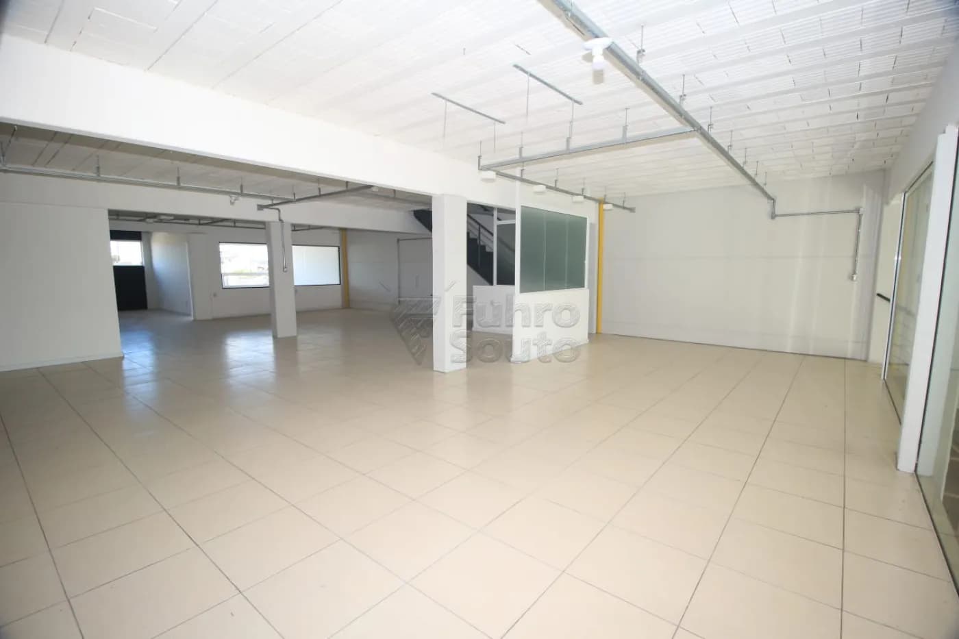x8b088-pelotas-comercial-predio-tres-vendas-25-10-2024_10-37-22-26.webp