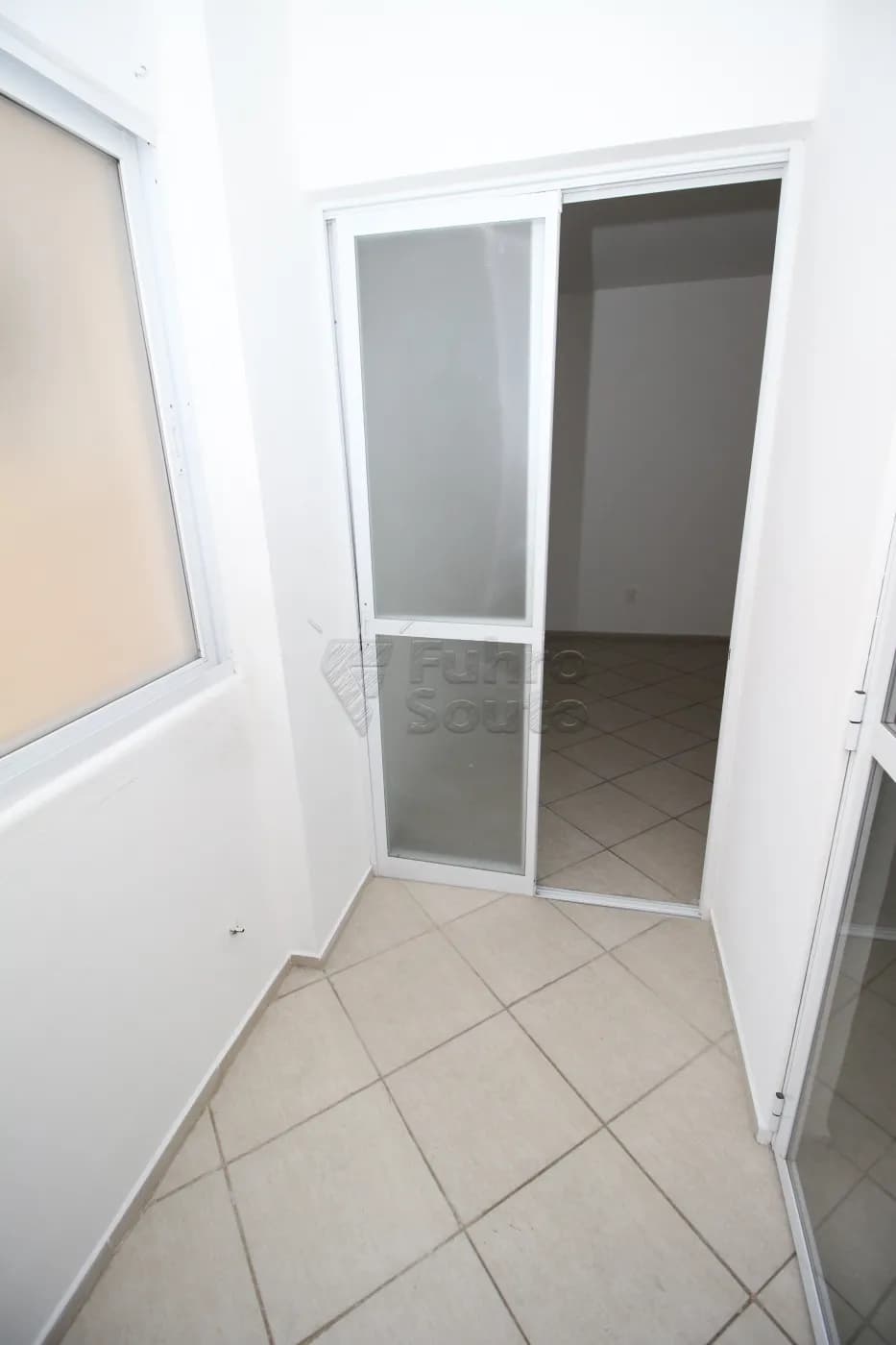 xahsva-pelotas-apartamento-padrao-centro-09-05-2024_19-59-53-16.webp