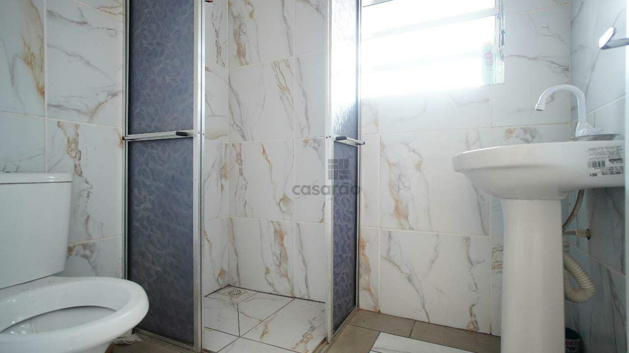 xcghip-casa-comercial-3-quartos-no-pelotas-banheiro-social.jpg