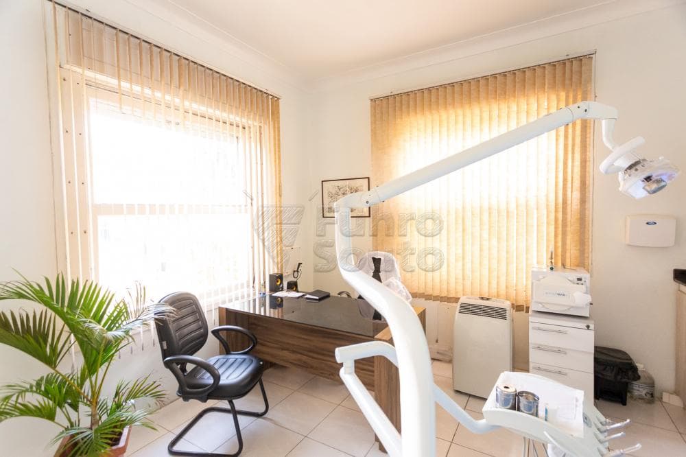 xcpnj-pelotas-casa-padrao-centro-09-01-2023_16-39-31-65.jpg