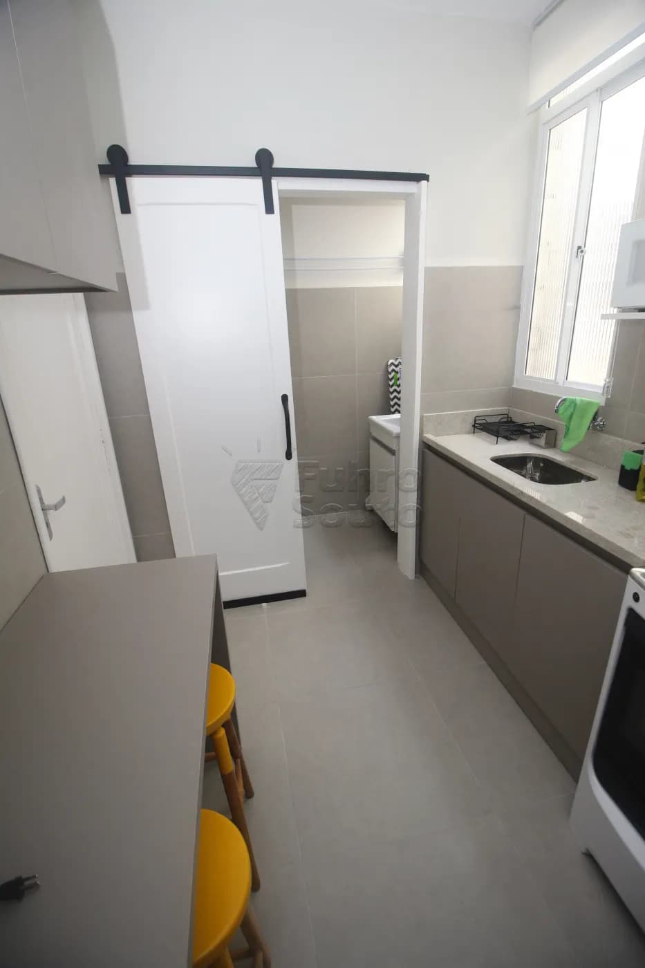 xh2cmm-pelotas-apartamento-padrao-centro-18-09-2025_23-14-33-14.webp